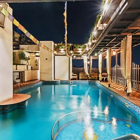 Capital O 18514 Hotel Royal Empire-2